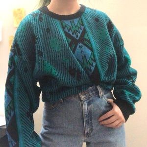 3/$10- 80’s Vintage Aztec Print Sweater